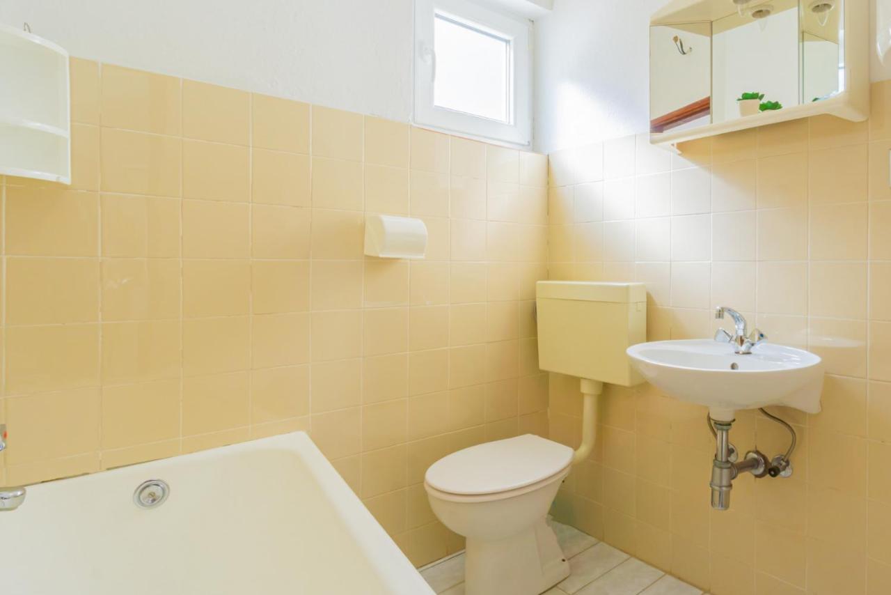 Apartment And Room Bacic Metajna Dış mekan fotoğraf