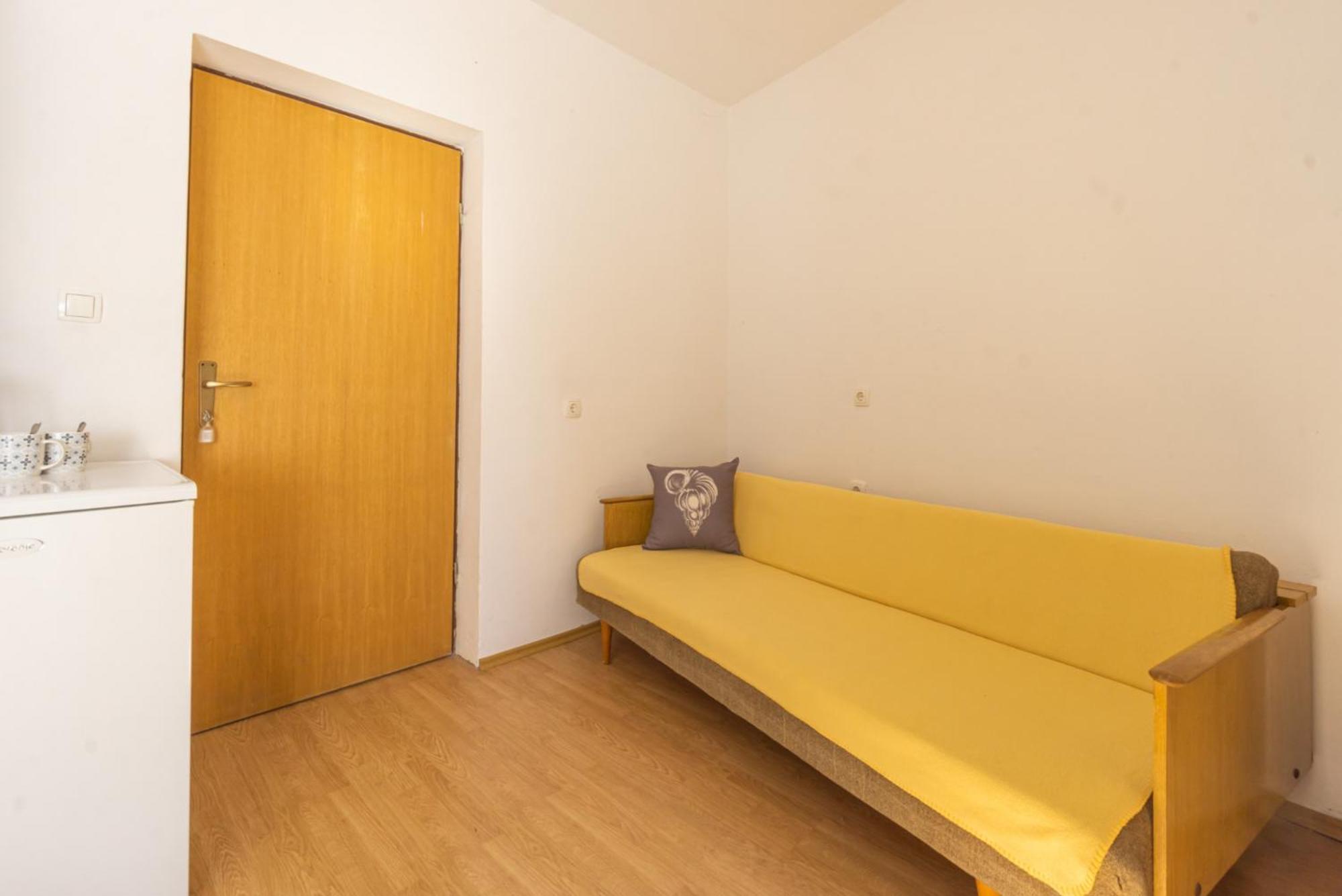 Apartment And Room Bacic Metajna Oda fotoğraf